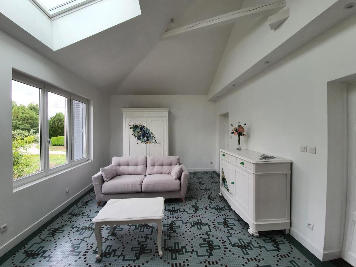 Gite De La Maison Du L.A.C Simard Экстерьер фото