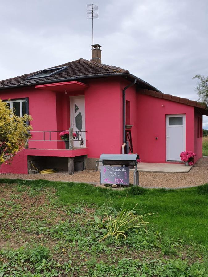 Gite De La Maison Du L.A.C Simard Экстерьер фото