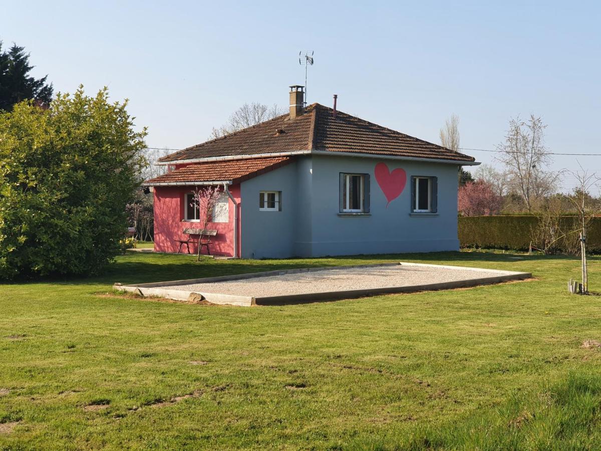 Gite De La Maison Du L.A.C Simard Экстерьер фото